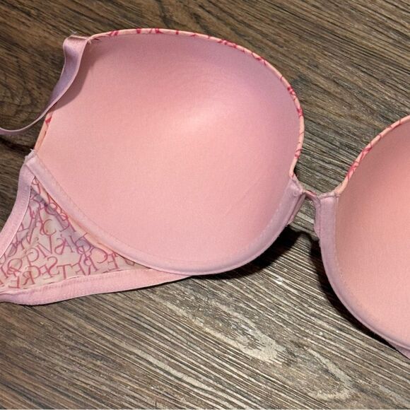 Victoria's Secret Logo Pink Push-up Bra Size 34DDD - Picture 10 of 12